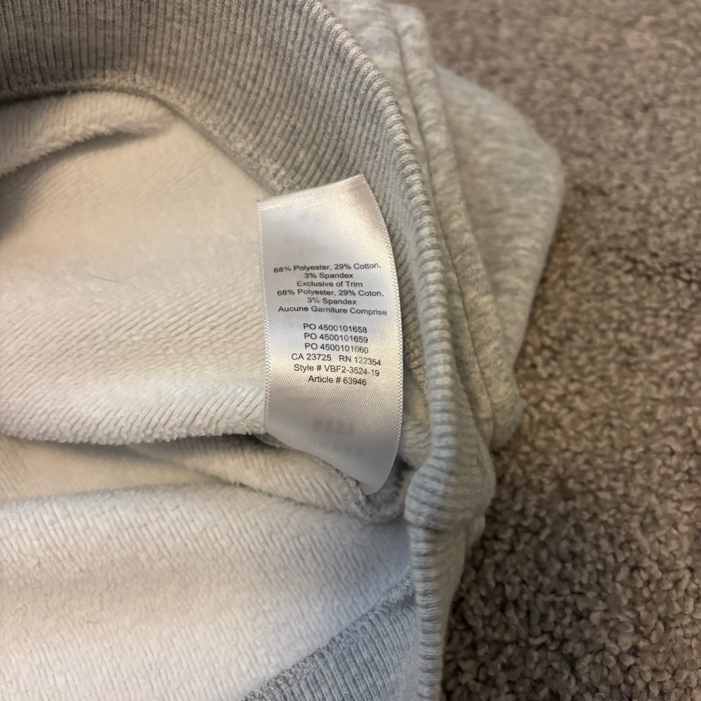 Aritzia Sunday Best Elle Sweater - Picture 6 of 8
